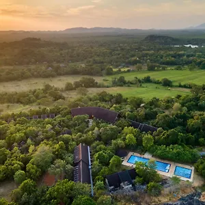 Hotel Occidental Paradise Dambulla, Sigiriya